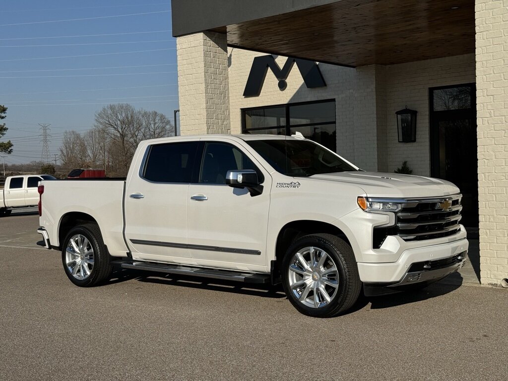 2023 Chevrolet Silverado 1500 High Country   - Photo 1 - Martin, TN 38237