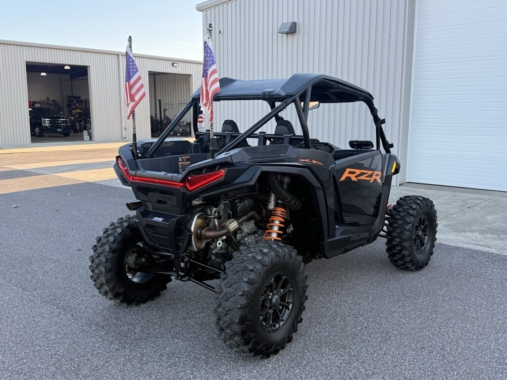 2024 Polaris RZR XP 1000 Ultimate   - Photo 18 - Martin, TN 38237