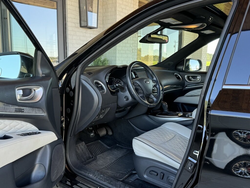 2019 INFINITI QX60 LUXE   - Photo 15 - Martin, TN 38237