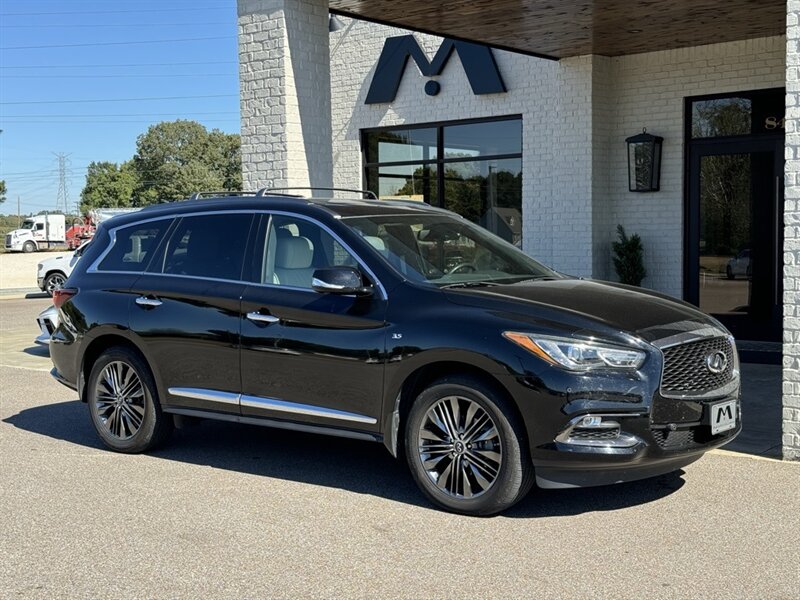 2019 INFINITI QX60 LUXE   - Photo 1 - Martin, TN 38237