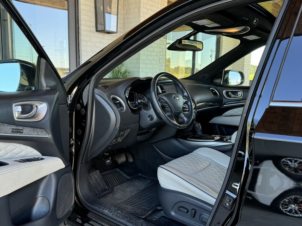 2019 INFINITI QX60 LUXE   - Photo 14 - Martin, TN 38237