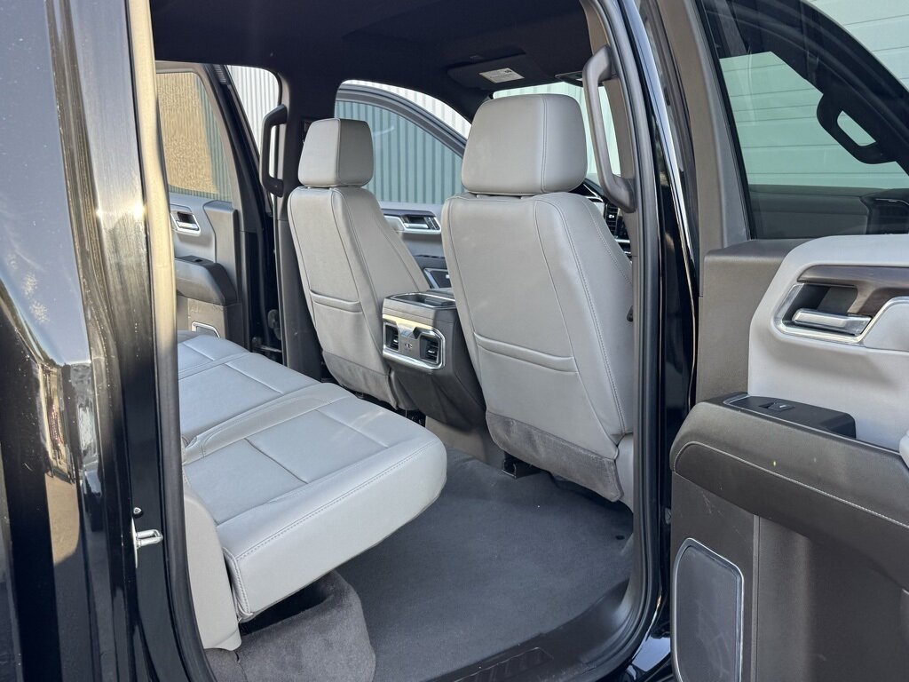 2023 GMC Sierra 1500 SLT   - Photo 82 - Martin, TN 38237