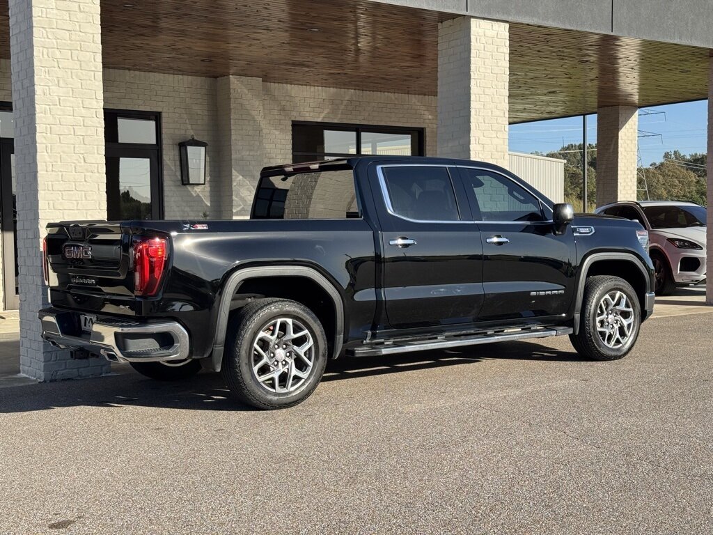2023 GMC Sierra 1500 SLT   - Photo 52 - Martin, TN 38237