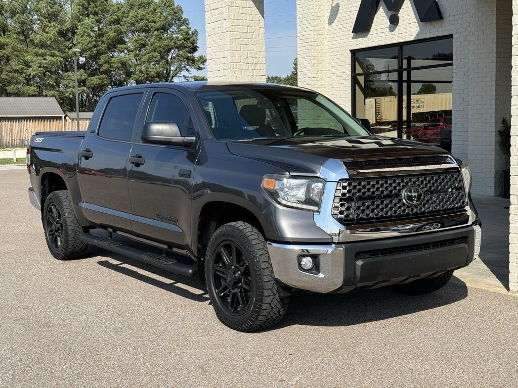 2020 Toyota Tundra SR5   - Photo 21 - Martin, TN 38237