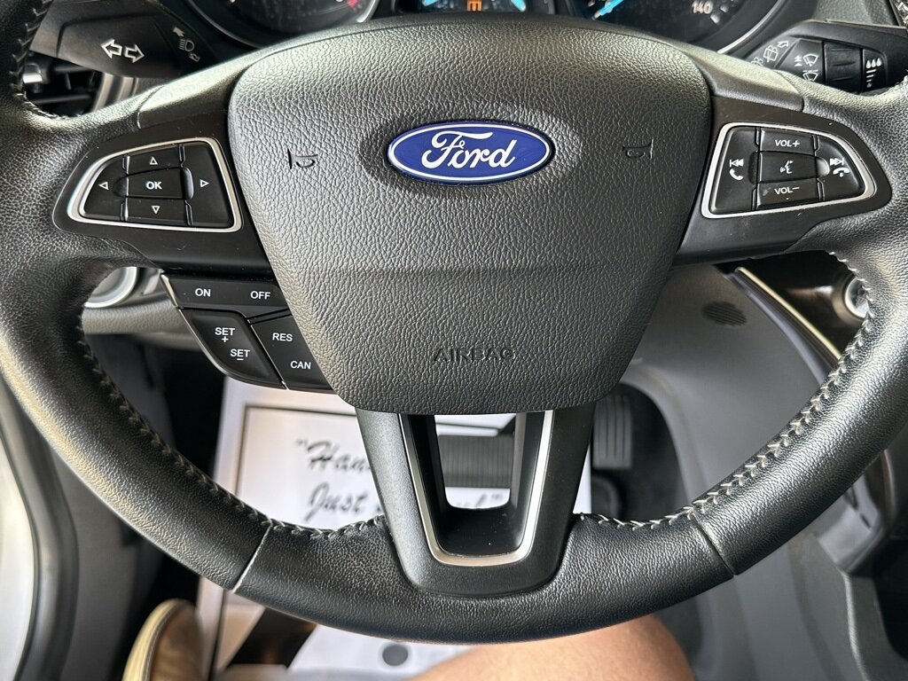 2019 Ford Escape SE   - Photo 21 - Martin, TN 38237