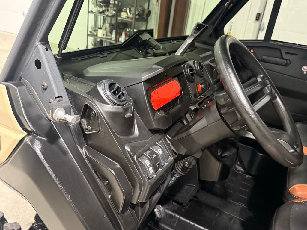 2024 Can-Am Defender MAX LIMITED - Photo 13 - Martin, TN 38237