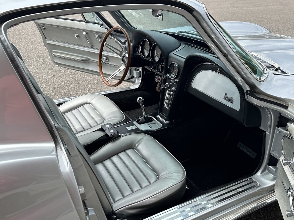 1966 Chevrolet Corvette Coupe   - Photo 15 - Martin, TN 38237