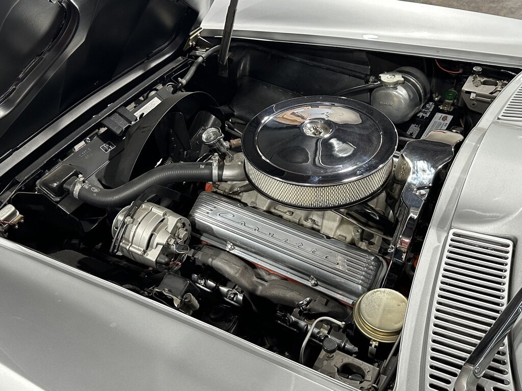 1966 Chevrolet Corvette Coupe   - Photo 17 - Martin, TN 38237