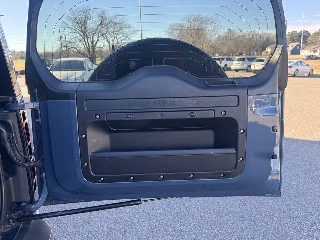 2021 Land Rover Defender X-Dynamic HSE   - Photo 81 - Martin, TN 38237