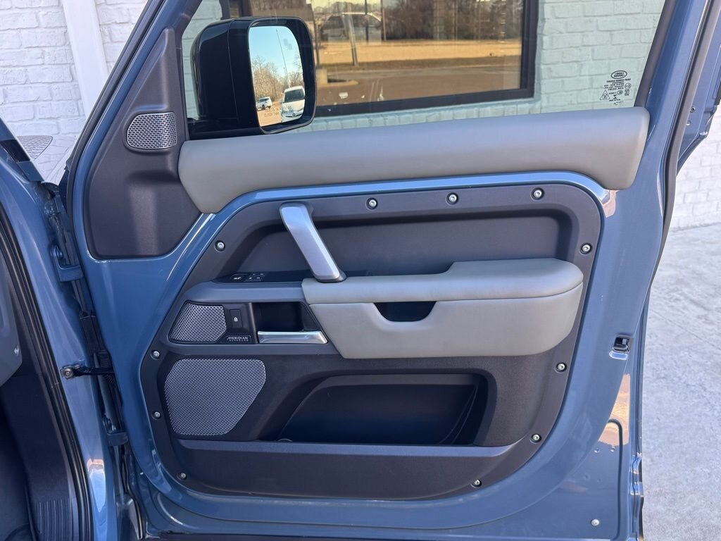 2021 Land Rover Defender X-Dynamic HSE   - Photo 46 - Martin, TN 38237