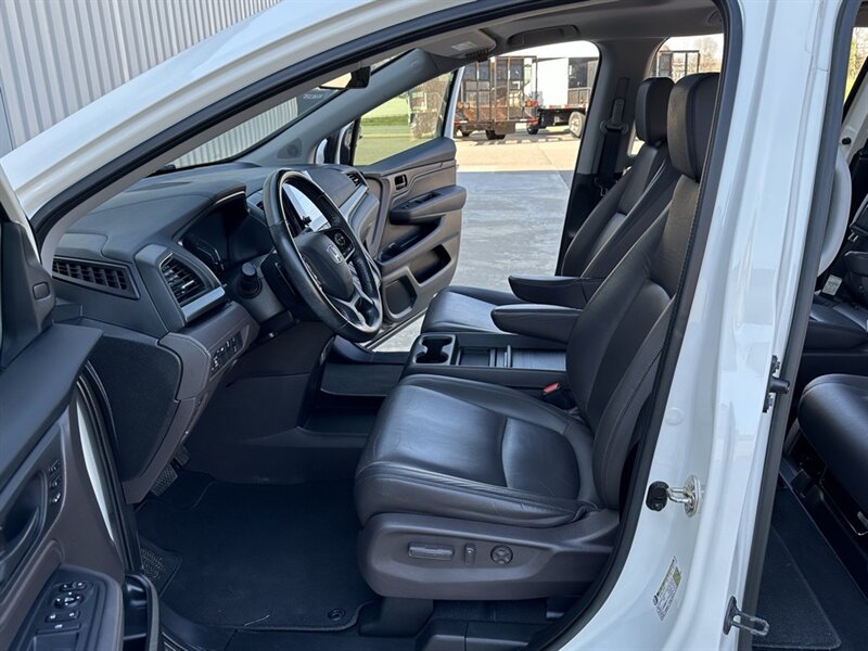 2018 Honda Odyssey EX-L   - Photo 2 - Martin, TN 38237