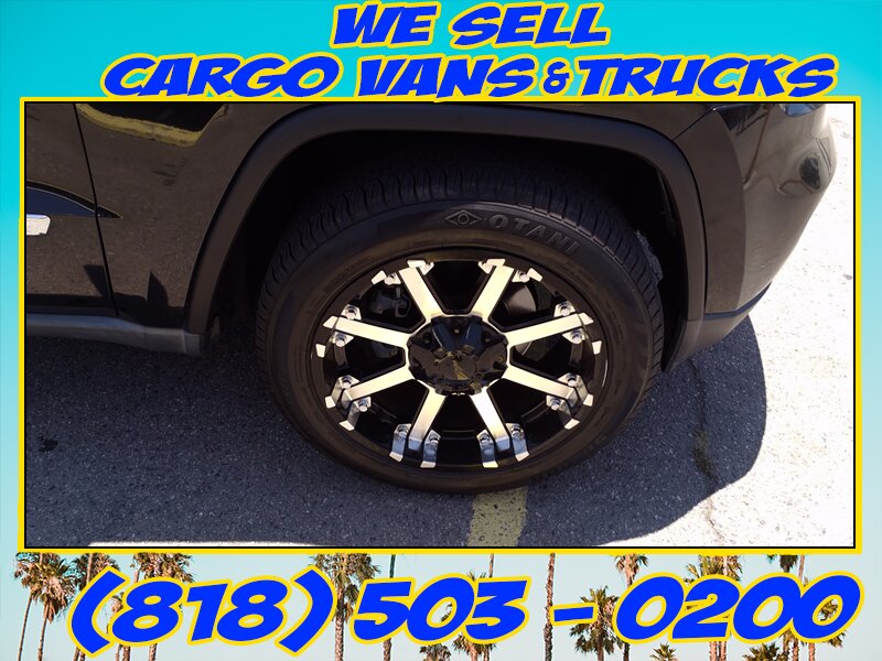 2012 Jeep Grand Cherokee Limited   - Photo 8 - North Hollywood, CA 91605