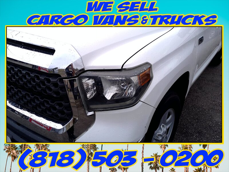 2020 Toyota Tundra SR5   - Photo 4 - North Hollywood, CA 91605