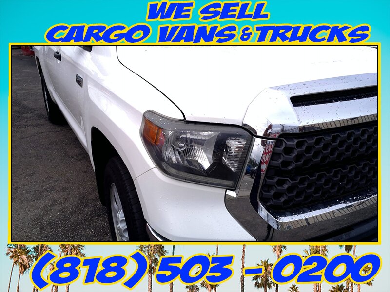 2020 Toyota Tundra SR5   - Photo 3 - North Hollywood, CA 91605