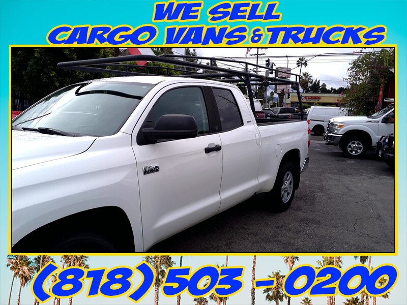 2020 Toyota Tundra SR5   - Photo 6 - North Hollywood, CA 91605