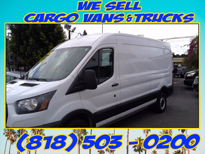 2022 Ford Transit 250 Medium Roof - Photo 6 - North Hollywood, CA 91605