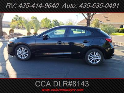 2018 Mazda Mazda3 Sport   - Photo 1 - Hurricane, UT 84737