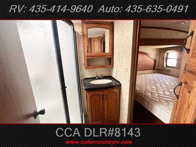 2012 Coachmen Brookstone 295RL   - Photo 18 - Hurricane, UT 84737