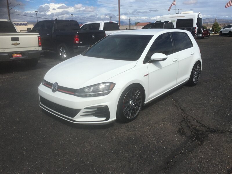 2018 Volkswagen Golf GTI S  