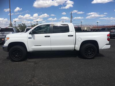 2017 Toyota Tundra SR5  4x4 - Photo 5 - Cottonwood, AZ 86326