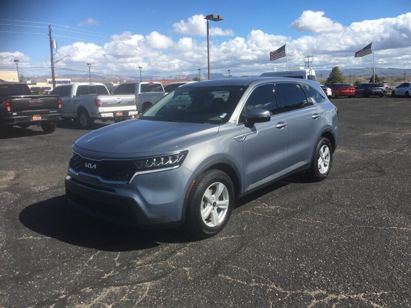 2022 Kia Sorento LX   - Photo 1 - Cottonwood, AZ 86326