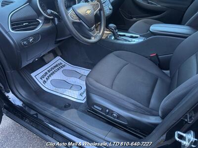 2022 Chevrolet Malibu LT   - Photo 5 - Clio, MI 48420