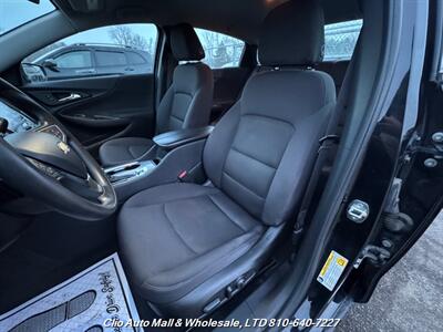 2022 Chevrolet Malibu LT   - Photo 6 - Clio, MI 48420