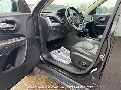 2016 Jeep Cherokee Trailhawk   - Photo 10 - Clio, MI 48420