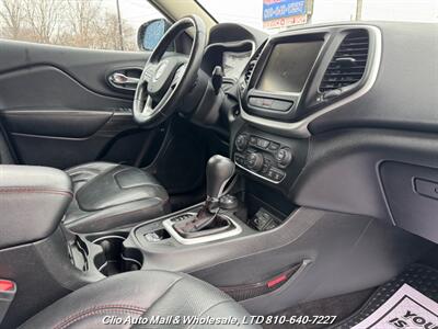 2016 Jeep Cherokee Trailhawk   - Photo 29 - Clio, MI 48420
