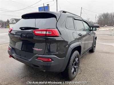 2016 Jeep Cherokee Trailhawk   - Photo 6 - Clio, MI 48420