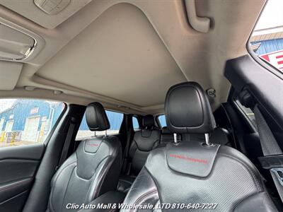 2016 Jeep Cherokee Trailhawk   - Photo 17 - Clio, MI 48420