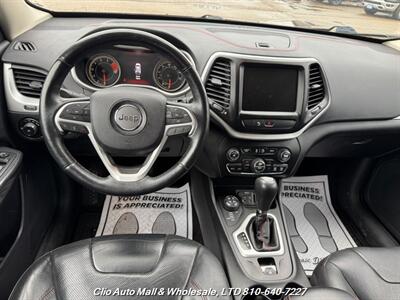 2016 Jeep Cherokee Trailhawk   - Photo 18 - Clio, MI 48420