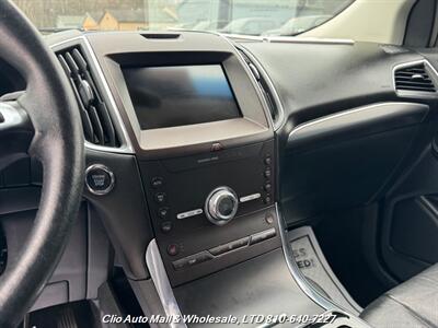 2020 Ford Edge Titanium   - Photo 17 - Clio, MI 48420