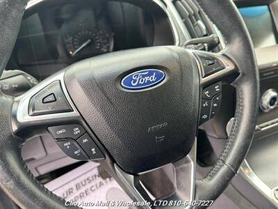 2020 Ford Edge Titanium   - Photo 14 - Clio, MI 48420