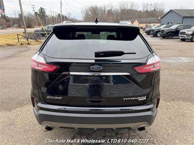 2020 Ford Edge Titanium   - Photo 5 - Clio, MI 48420