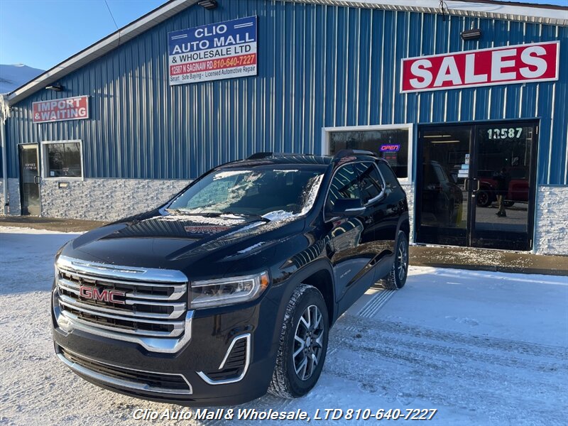 2022 GMC Acadia SLT  