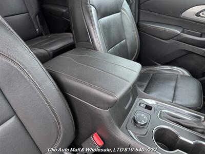 2019 Chevrolet Traverse LT Leather   - Photo 38 - Clio, MI 48420