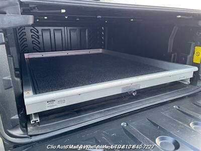 2013 Chevrolet Avalanche LTZ  Black Diamond - Photo 31 - Clio, MI 48420