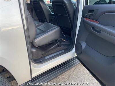 2013 Chevrolet Avalanche LTZ  Black Diamond - Photo 32 - Clio, MI 48420