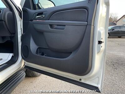 2013 Chevrolet Avalanche LTZ  Black Diamond - Photo 36 - Clio, MI 48420