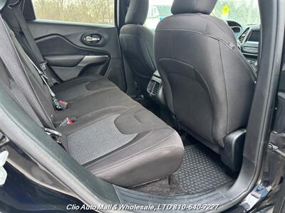 2019 Jeep Cherokee Sport 4WD   - Photo 24 - Clio, MI 48420