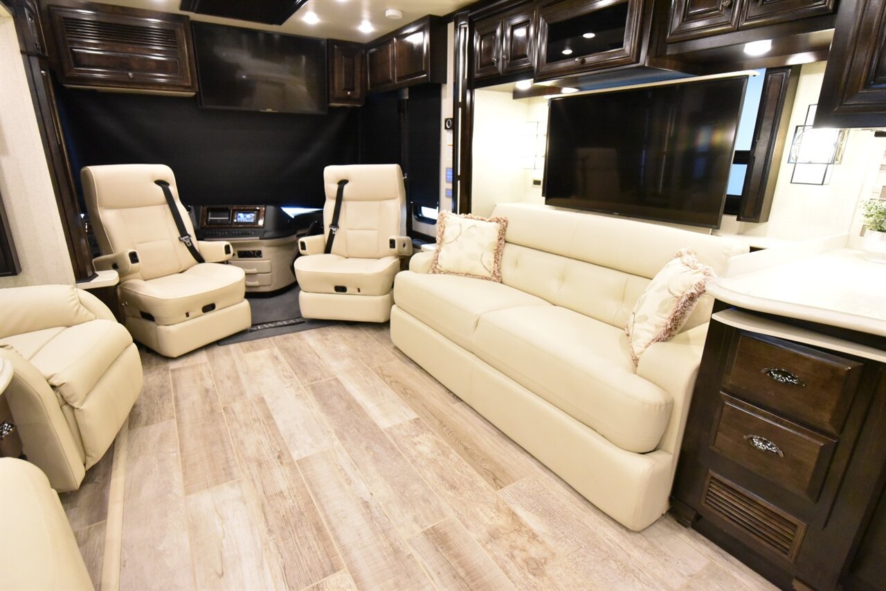 2019 Newmar Dutch Star 4018   - Photo 59 - Orange, CA 92867