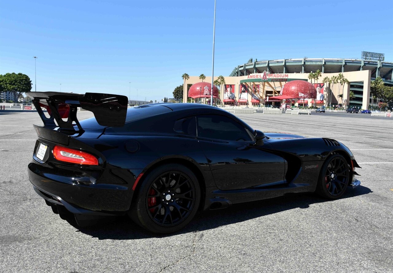 2017 Dodge Viper VOODOO 11   - Photo 6 - Orange, CA 92867