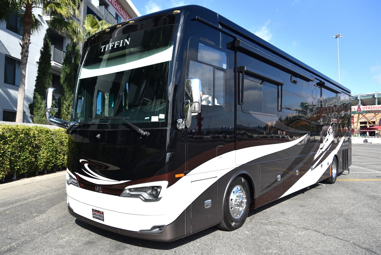 2021 Tiffin Allegro Bus 40IP   - Photo 10 - Orange, CA 92867