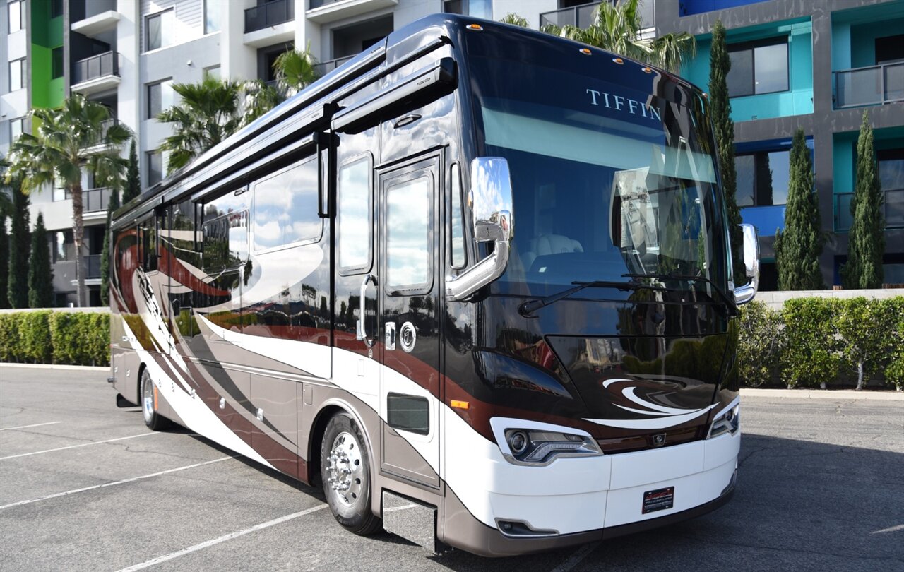2021 Tiffin Allegro Bus 40IP   - Photo 5 - Orange, CA 92867