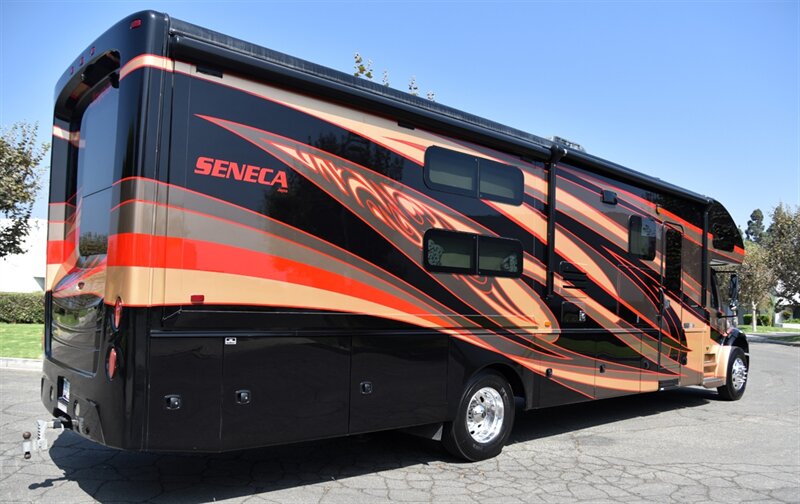 2018 Jayco Seneca 37FS   - Photo 1 - Orange, CA 92867