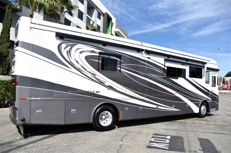 2023 Tiffin Allegro Bus 40ip   - Photo 1 - Orange, CA 92867