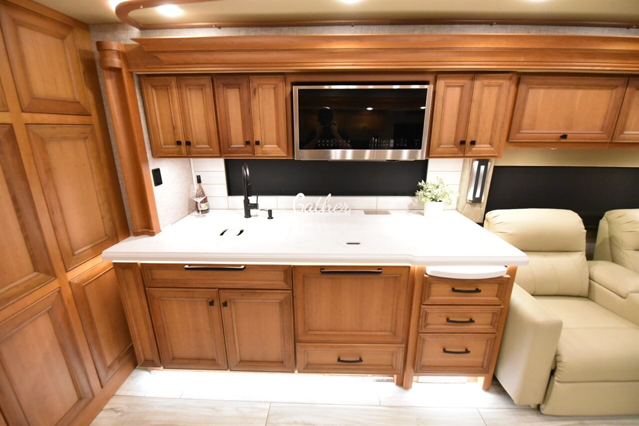 2023 Tiffin Allegro Bus 40ip   - Photo 52 - Orange, CA 92867