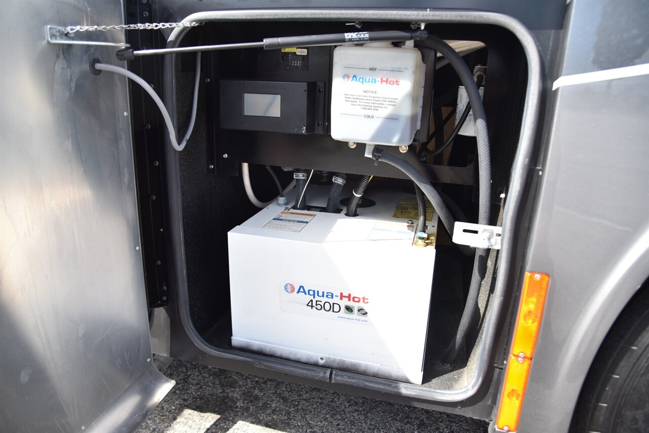 2023 Tiffin Allegro Bus 40ip   - Photo 35 - Orange, CA 92867