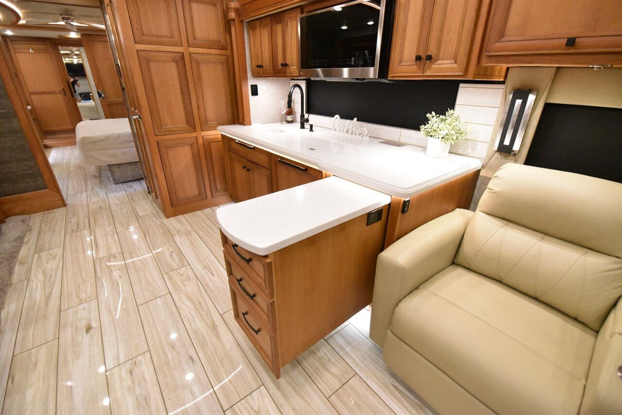 2023 Tiffin Allegro Bus 40ip   - Photo 49 - Orange, CA 92867